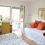 Quiet Flat With Terrace And Garden Διαμέρισμα
