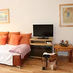דירה Quiet Flat With Terrace And Garden אסן