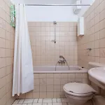 Quiet Flat With Terrace And Garden Έσσεν