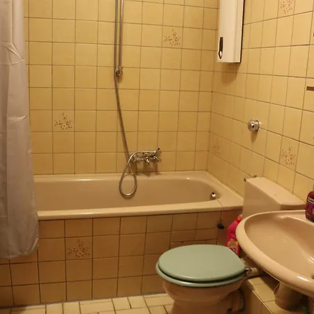 דירה Quiet Flat With Terrace And Garden *