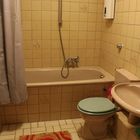 Apartment Quiet Flat With Terrace And Garden *
