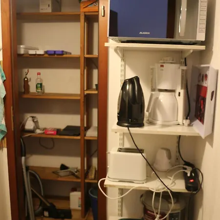 Quiet Flat With Terrace And Garden דירה *