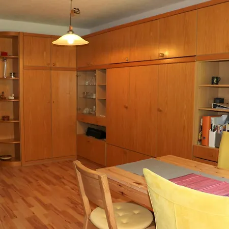 Quiet Flat With Terrace And Garden * אסן