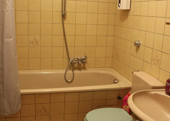 Apartment Quiet Flat With Terrace And Garden *