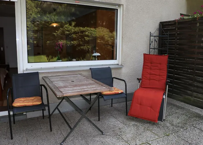 Apartment Quiet Flat With Terrace And Garden