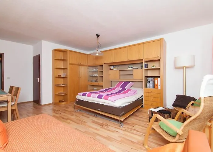 Quiet Flat With Terrace And Garden Έσσεν