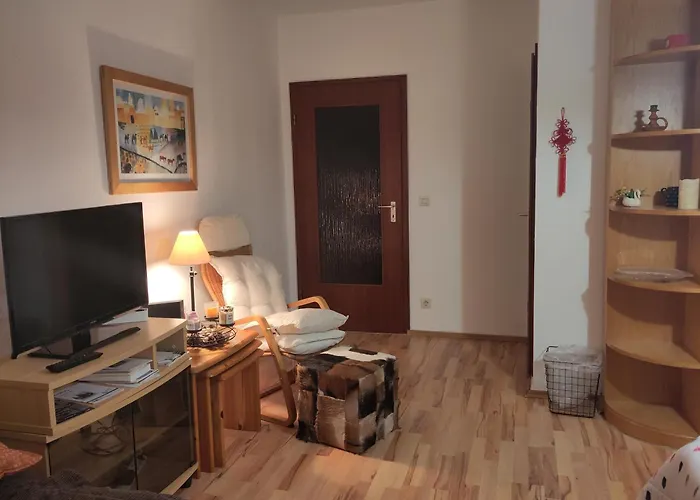 Quiet Flat With Terrace And Garden Διαμέρισμα *