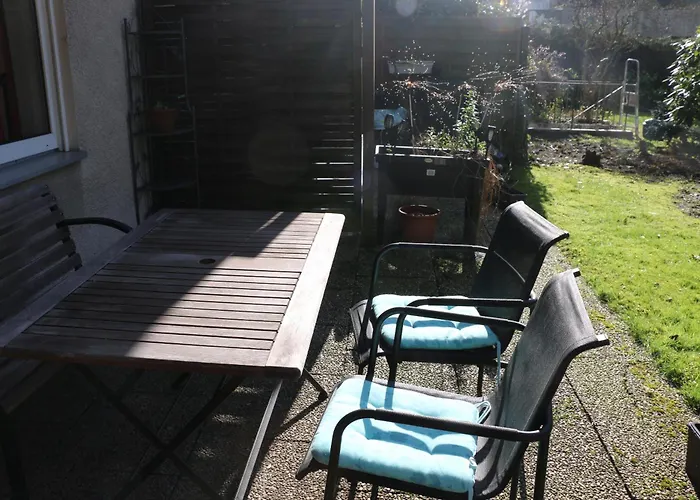 Quiet Flat With Terrace And Garden Έσσεν